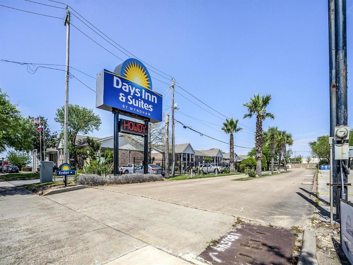 Days Inn & Suites By Wyndham Webster Nasa-Clearlake-Houston Eksteriør bilde